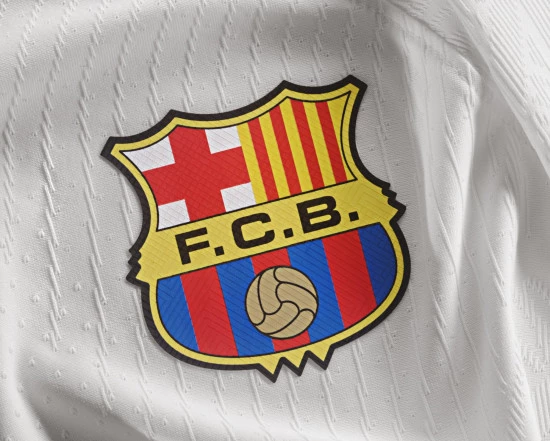 blogs-futbol-emotion-portugal-a-nova-camisola-branca-do-fc-barcelona4jpg2.webp