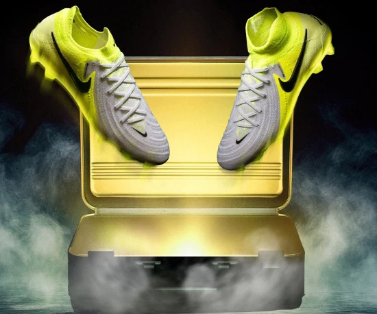 post-nike-mad-volt-pack-phantomjpg2.webp