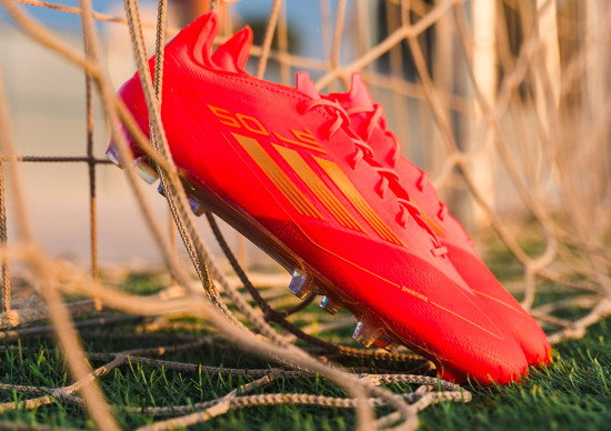 Adidas lanza las nuevas F50 “two horizons”